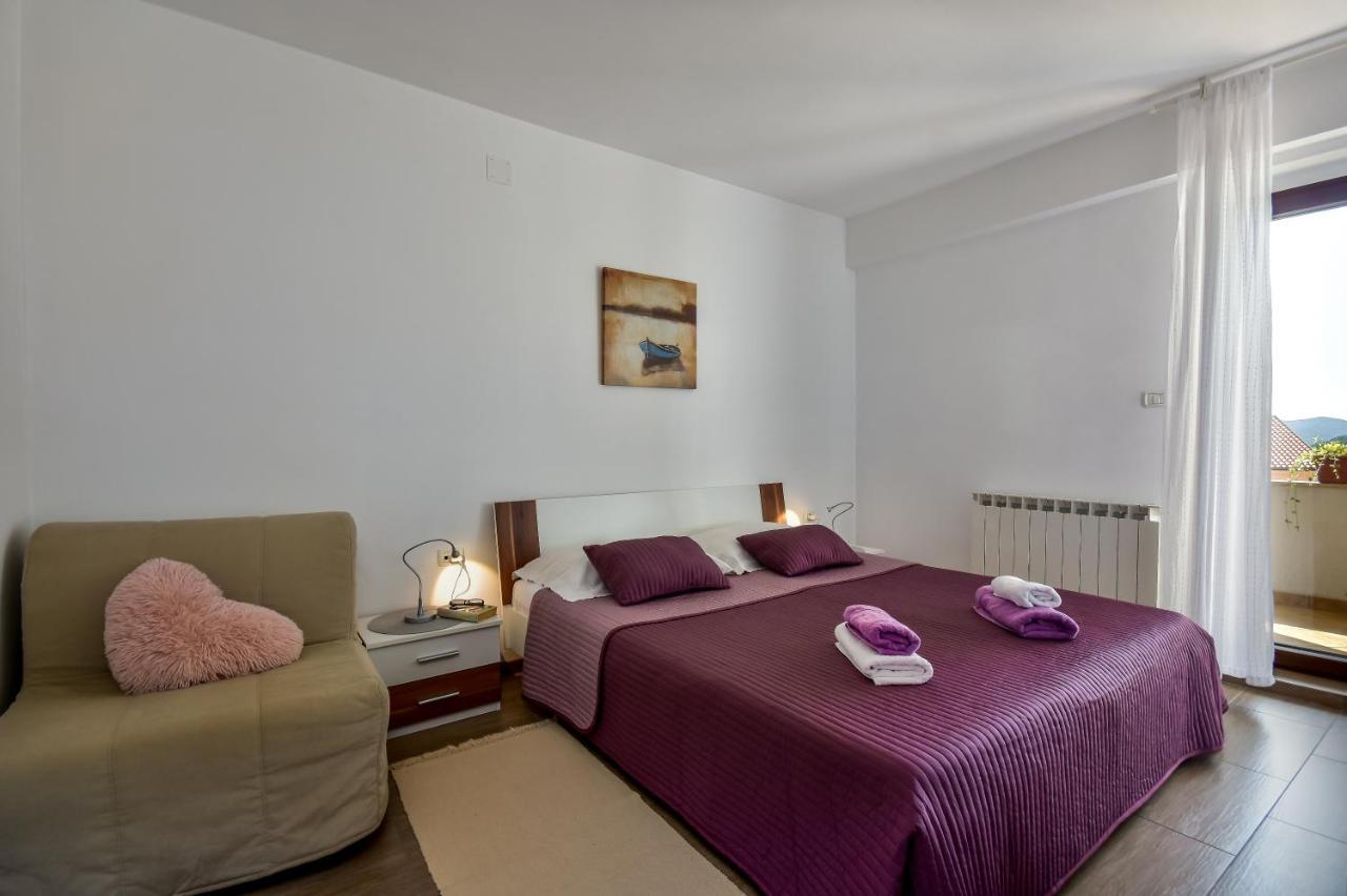 Apartman Grabar Roč Exteriér fotografie